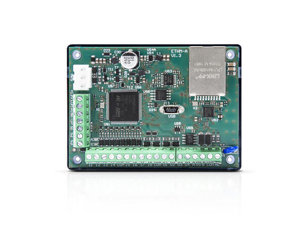 IP universal sender i kabinett