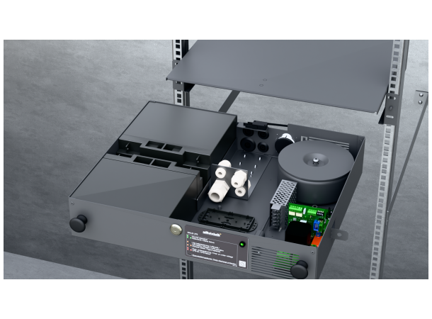 UPS med 300W kapasitet for rack- 230VAC plass til 2x20Ah batteri(medfølger ikke)
